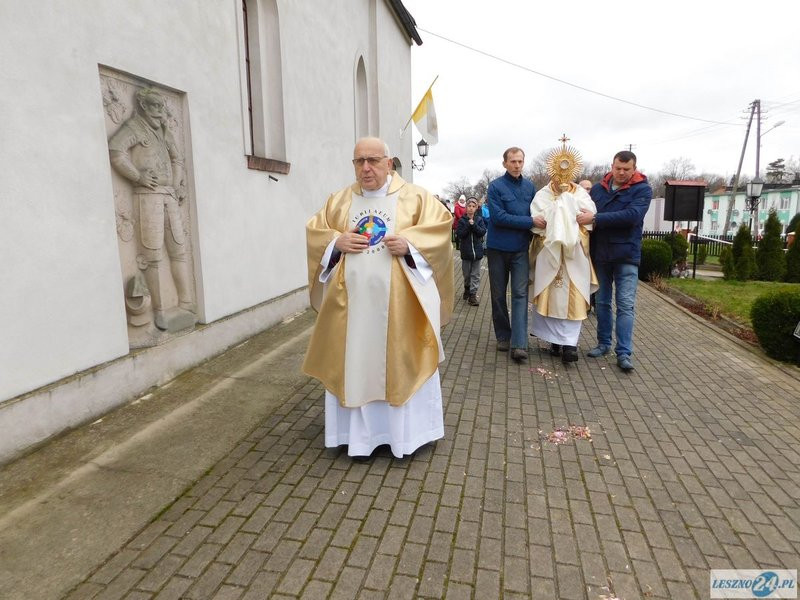 Św. Mikołaj dojechał bryczką  (zdjęcia)