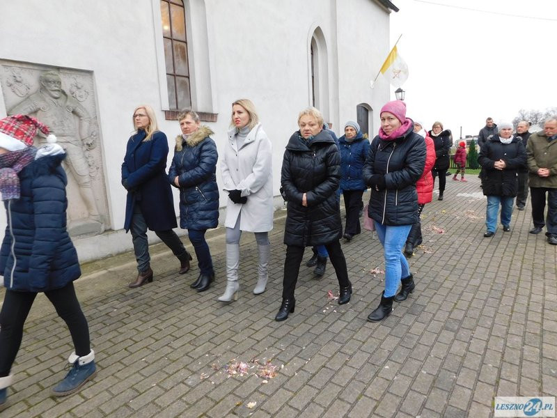 Św. Mikołaj dojechał bryczką  (zdjęcia)