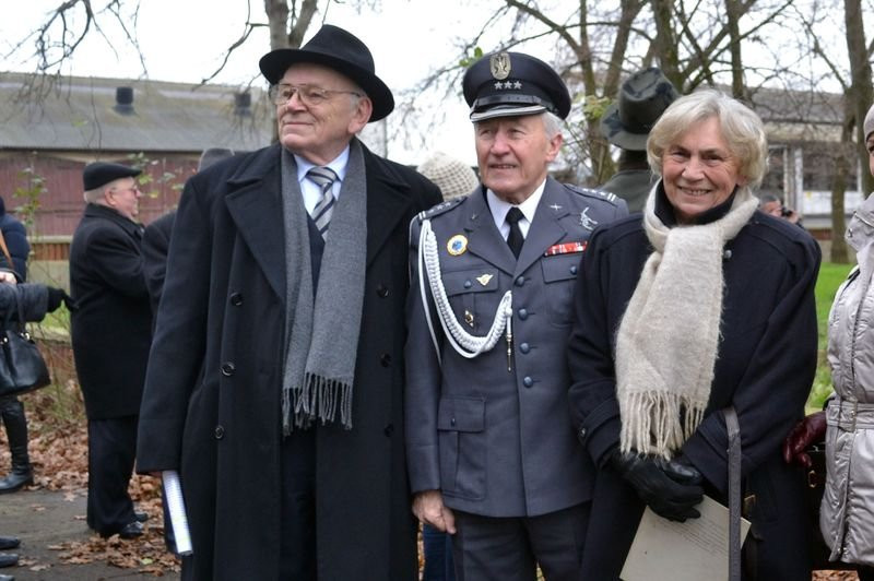 Odsłonięcie tablicy w Mierzejewie (zdjęcia)