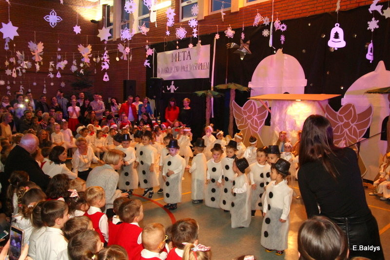 Wigilijny wieczór w PM 13 w Lesznie (zdjęcia)