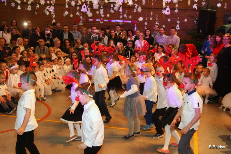 Wigilijny wieczór w PM 13 w Lesznie (zdjęcia)