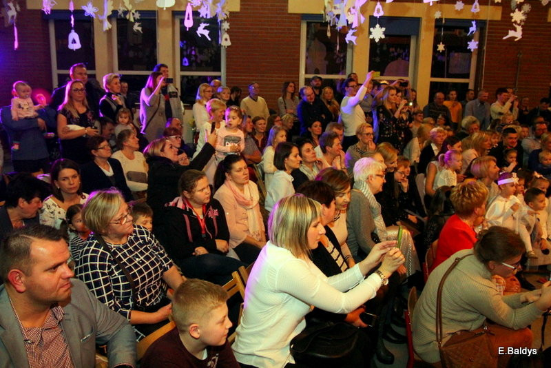 Wigilijny wieczór w PM 13 w Lesznie (zdjęcia)