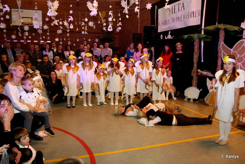 Wigilijny wieczór w PM 13 w Lesznie (zdjęcia)