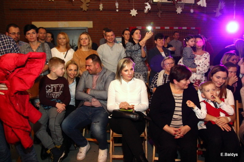 Wigilijny wieczór w PM 13 w Lesznie (zdjęcia)