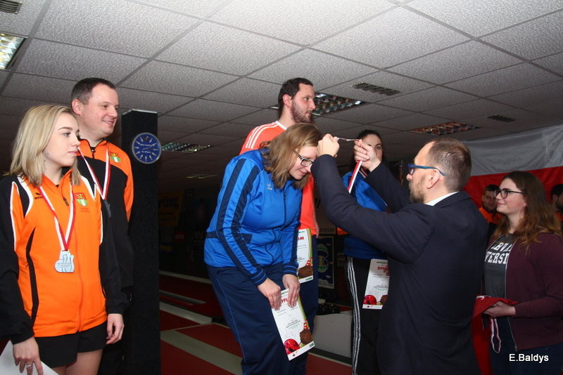 Złoto i brąz (zdjęcia)