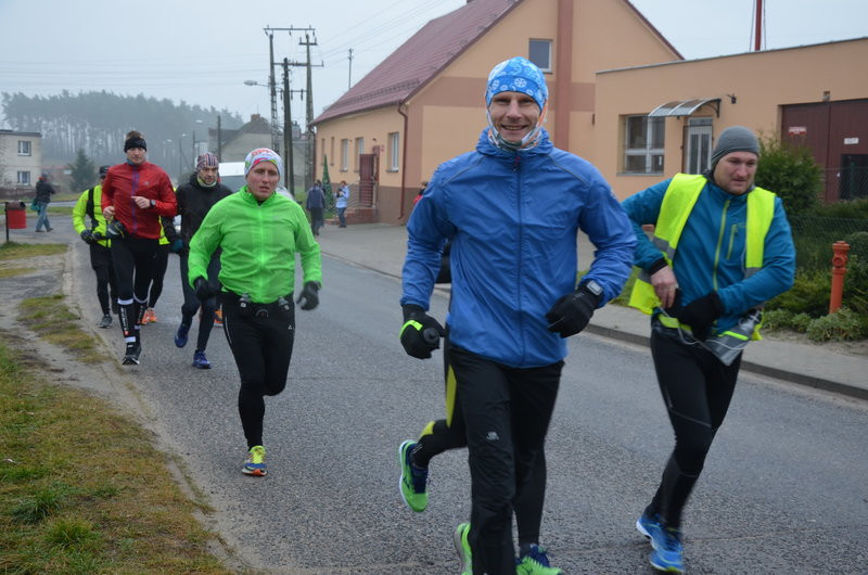 42 km 64-letniego wiceburmistrza (zdjęcia)
