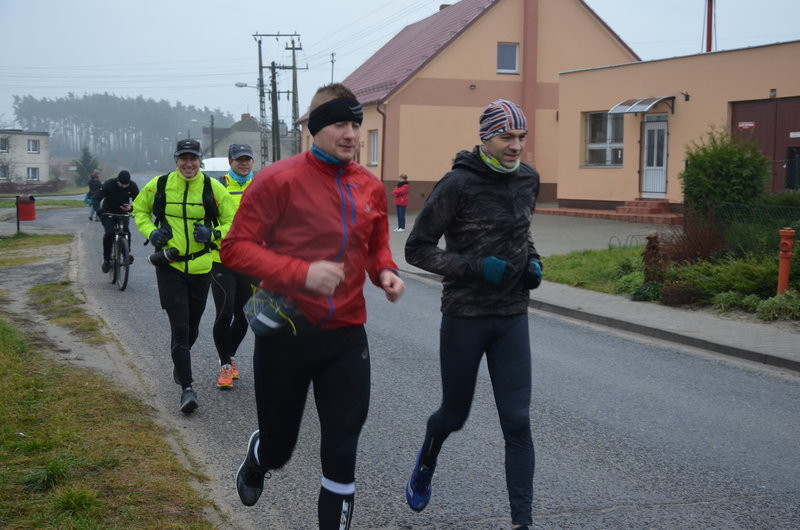 42 km 64-letniego wiceburmistrza (zdjęcia)