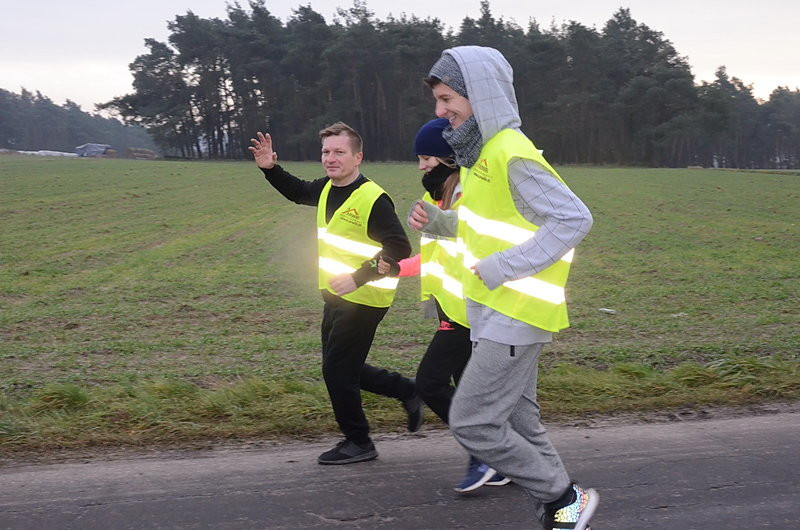 42 km 64-letniego wiceburmistrza (zdjęcia)