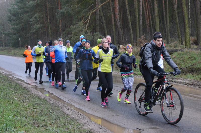 42 km 64-letniego wiceburmistrza (zdjęcia)