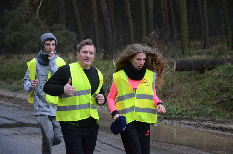 42 km 64-letniego wiceburmistrza (zdjęcia)