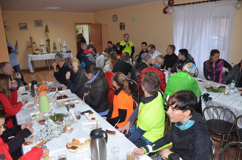 42 km 64-letniego wiceburmistrza (zdjęcia)