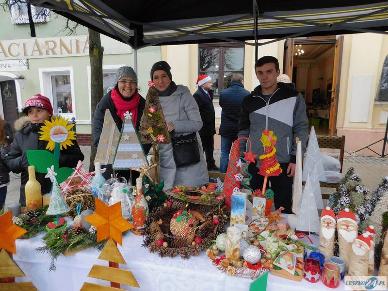 Świąteczny jarmark w Rydzynie (zdjęcia)