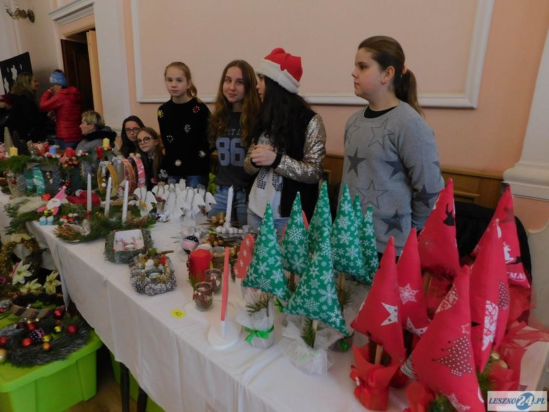 Świąteczny jarmark w Rydzynie (zdjęcia)