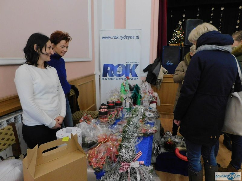 Świąteczny jarmark w Rydzynie (zdjęcia)