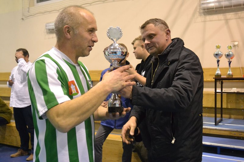 Piłkarze zagrali dla Matyldy (zdjęcia)