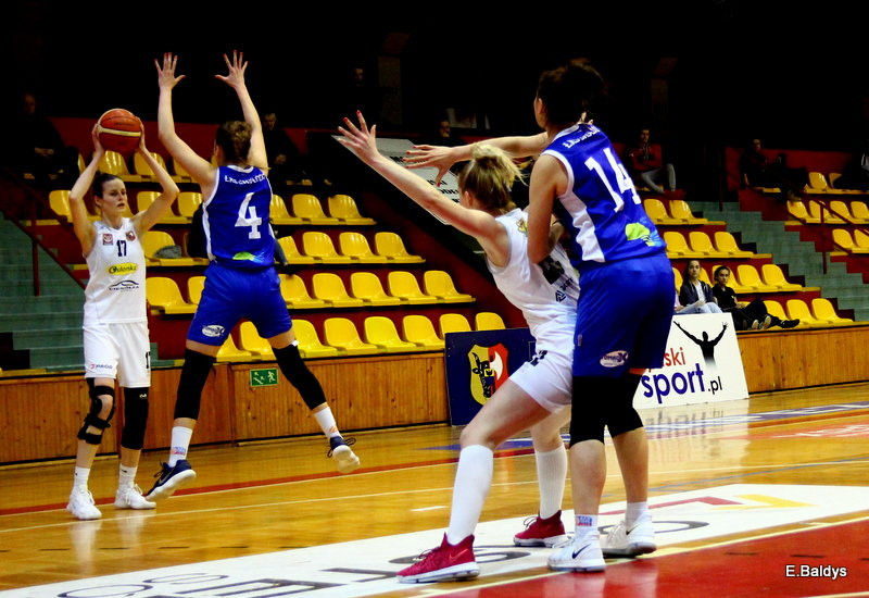 Bez prezentu pod choinkę (zdjęcia)