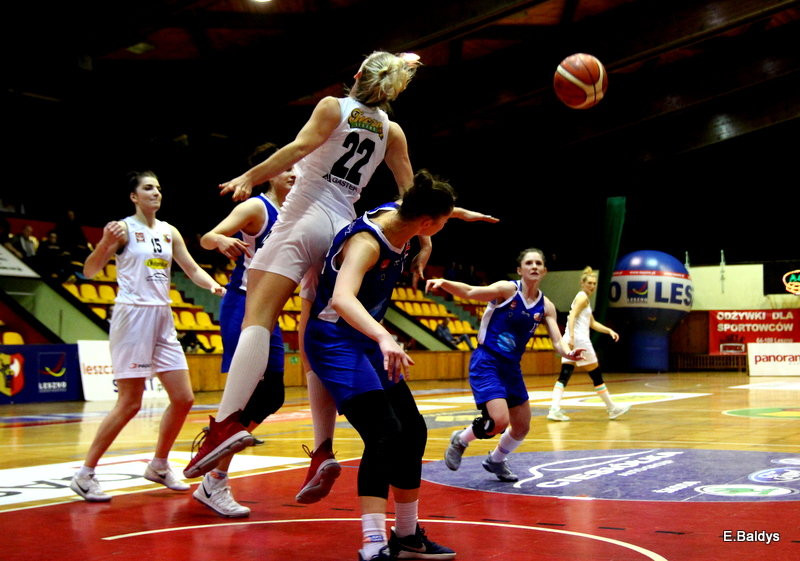 Bez prezentu pod choinkę (zdjęcia)