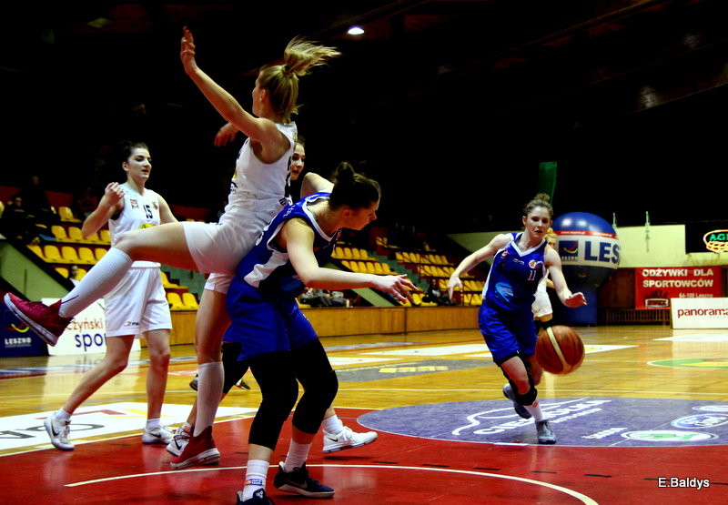 Bez prezentu pod choinkę (zdjęcia)