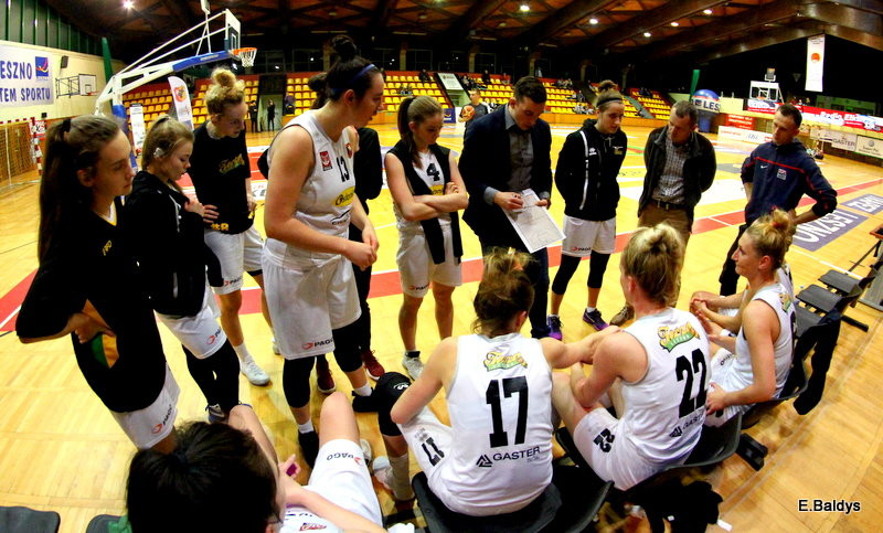 Bez prezentu pod choinkę (zdjęcia)