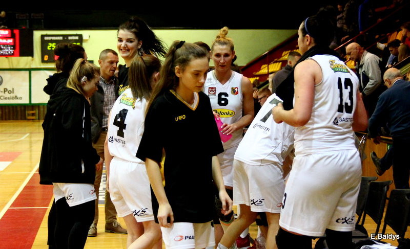 Bez prezentu pod choinkę (zdjęcia)