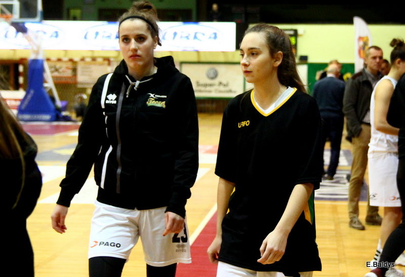 Bez prezentu pod choinkę (zdjęcia)