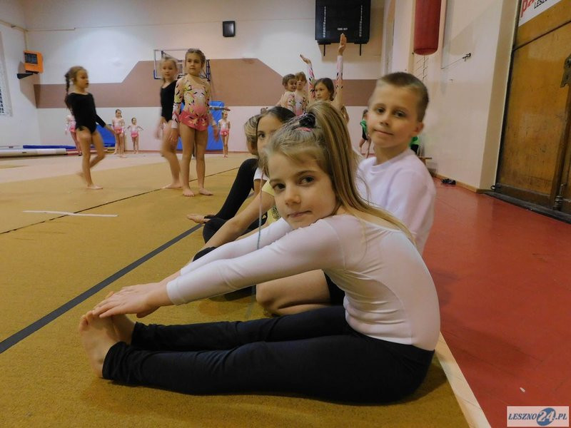 Mikołajkowy pokaz dla rodziców  (zdjęcia)