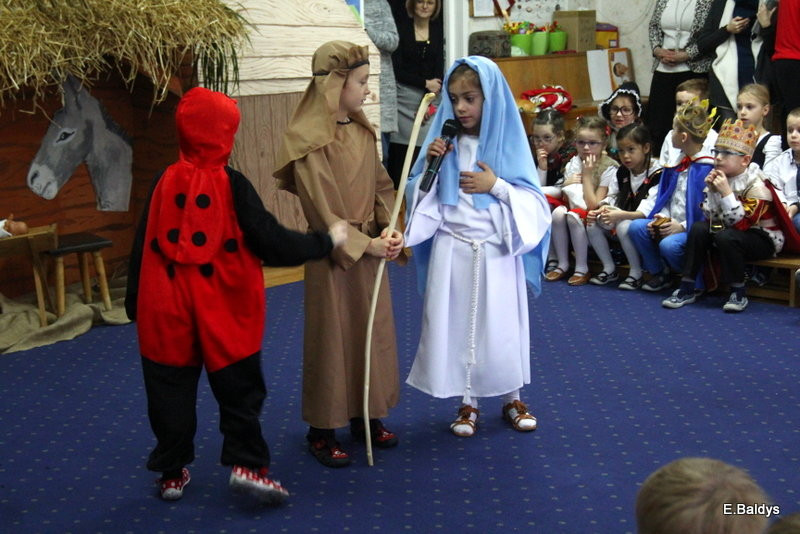 Jasełka i opłatek w PM 19 (zdjęcia)