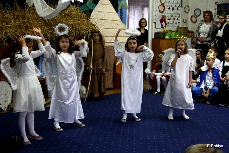 Jasełka i opłatek w PM 19 (zdjęcia)