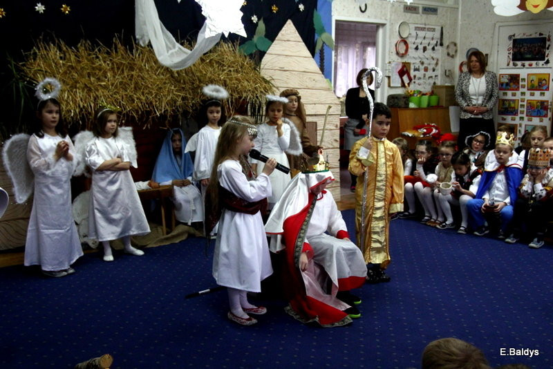 Jasełka i opłatek w PM 19 (zdjęcia)