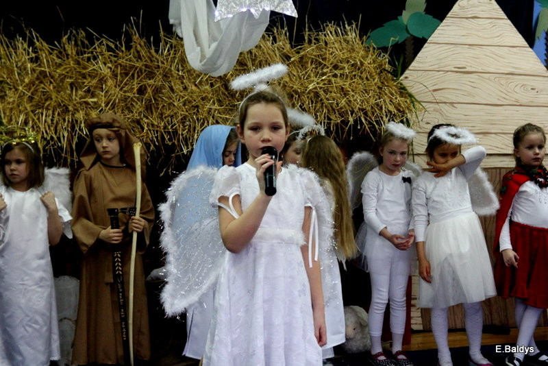 Jasełka i opłatek w PM 19 (zdjęcia)