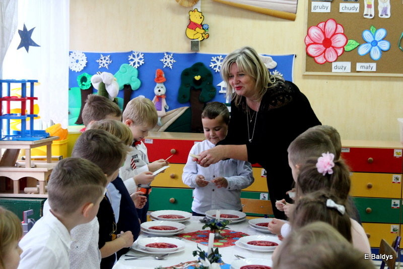 Jasełka i opłatek w PM 19 (zdjęcia)