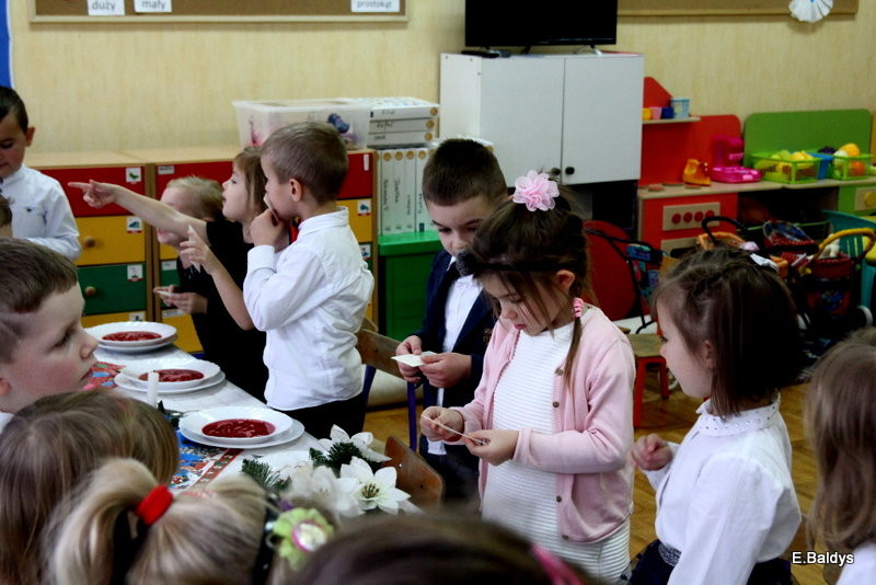 Jasełka i opłatek w PM 19 (zdjęcia)