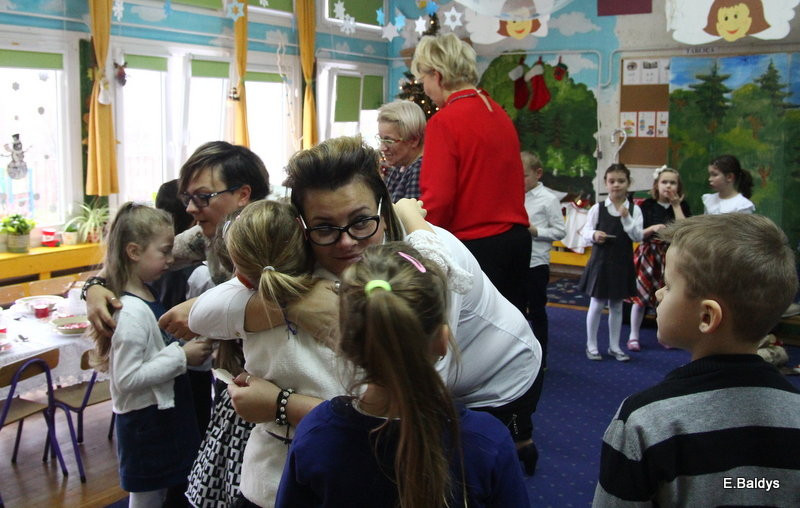 Jasełka i opłatek w PM 19 (zdjęcia)