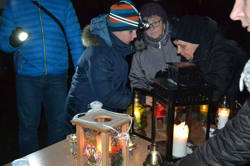 Betlejemskie Światło w Krzemieniewie (zdjęcia)