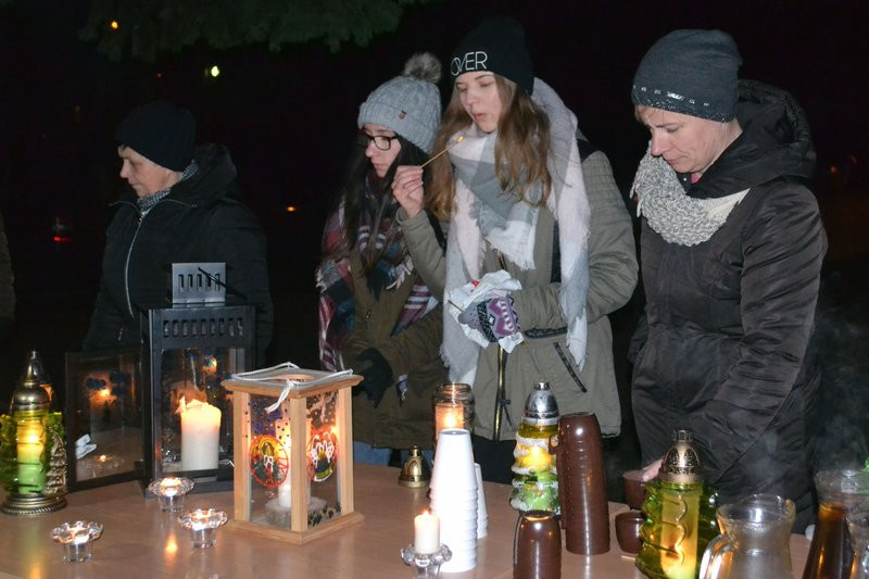 Betlejemskie Światło w Krzemieniewie (zdjęcia)