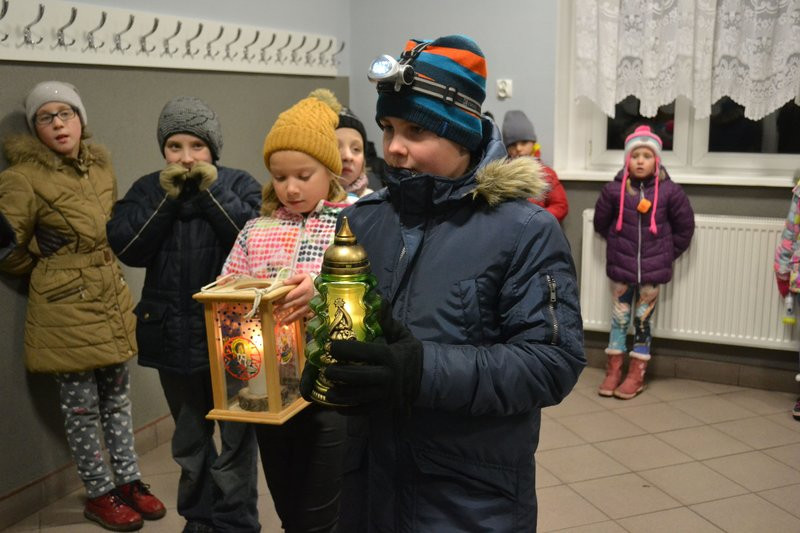 Betlejemskie Światło w Krzemieniewie (zdjęcia)