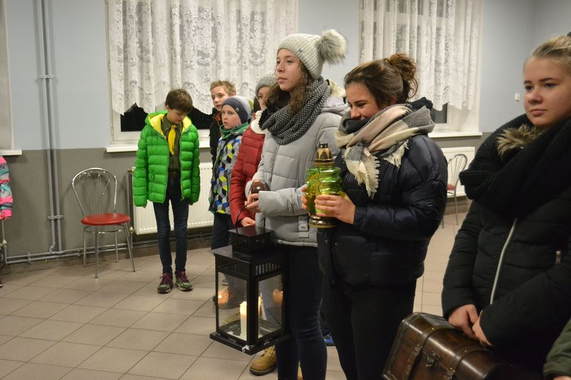 Betlejemskie Światło w Krzemieniewie (zdjęcia)