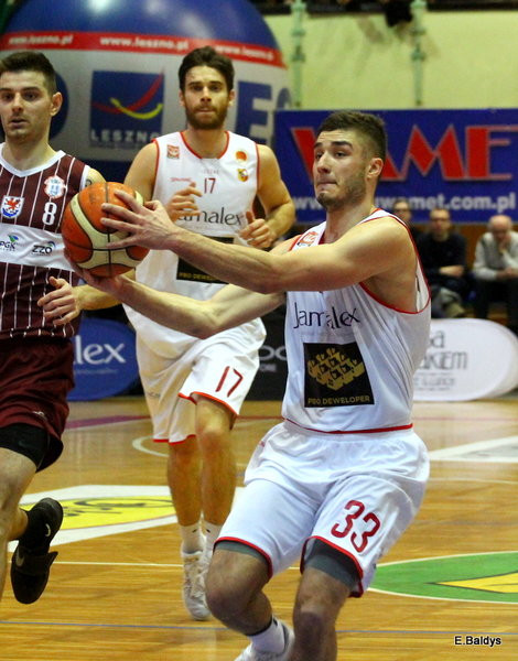 Trapez pękał w szwach (zdjęcia)