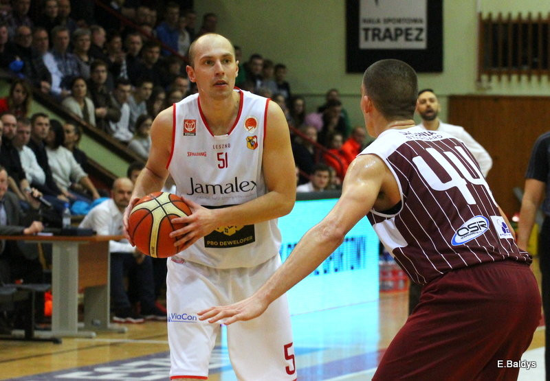 Trapez pękał w szwach (zdjęcia)