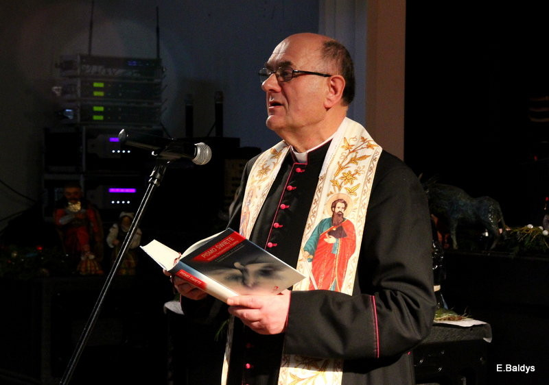 Samotni podzielili się opłatkiem (zdjęcia)