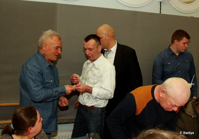 Samotni podzielili się opłatkiem (zdjęcia)