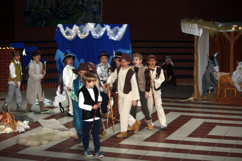 Nietypowe Jasełka w SP 13 (zdjęcia)