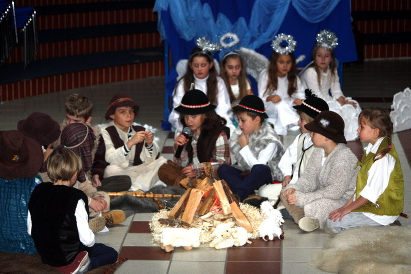 Nietypowe Jasełka w SP 13 (zdjęcia)