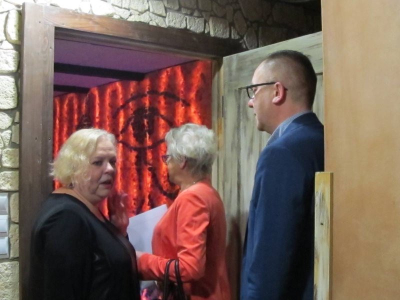 W miejskiej kamienicy otwarto grotę solną z piramidami (zdjęcia)