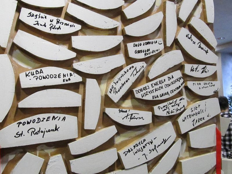 W miejskiej kamienicy otwarto grotę solną z piramidami (zdjęcia)