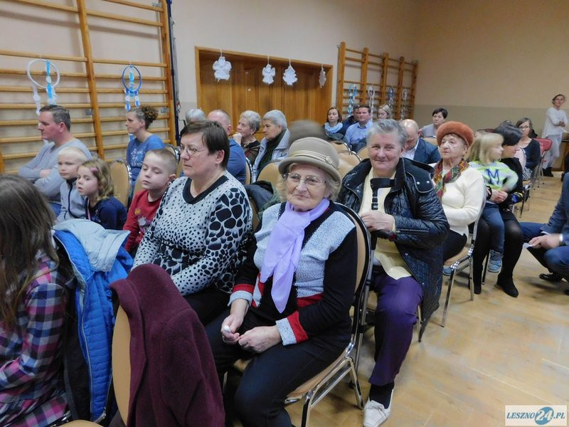 Uczniowie wystawili jasełka (zdjęcia)