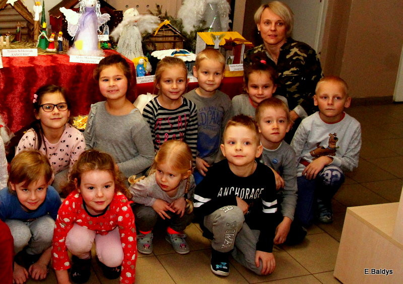 Szopki i anioły w PM 18 (zdjęcia)