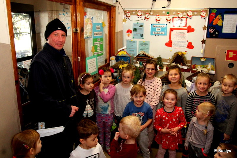 Szopki i anioły w PM 18 (zdjęcia)