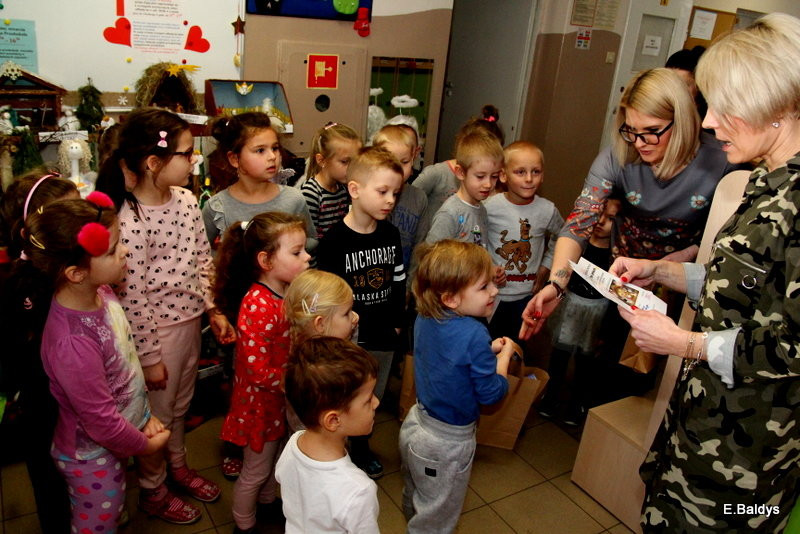 Szopki i anioły w PM 18 (zdjęcia)