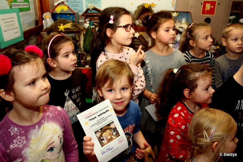 Szopki i anioły w PM 18 (zdjęcia)